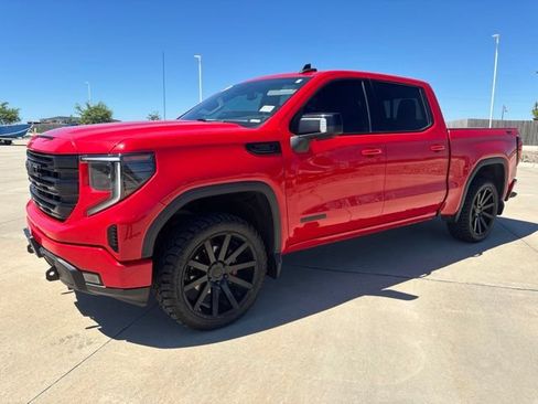 Used 2022 GMC Sierra 1500 Elevation w/ Elevation Premium Package AWD/4WD image 33