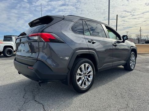 Used 2024 Toyota RAV4 XLE Premium image 6