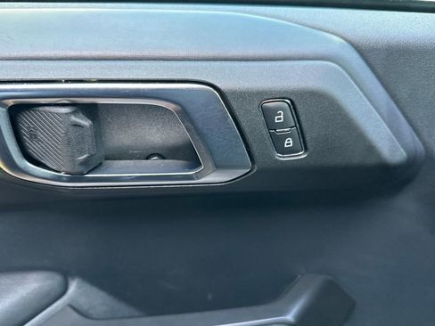Used 2025 Ford Bronco Outer Banks AWD/4WD image 12