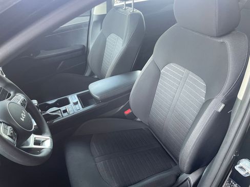 Used 2025 Kia K5 LXS image 35
