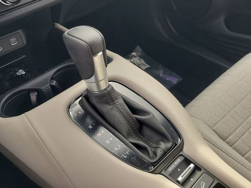 New 2026 Honda HR-V LX image 35