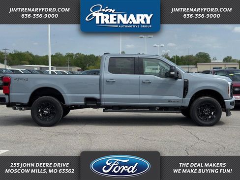 New 2026 Ford F350 Lariat w/ Black Appearance Package AWD/4WD image 1