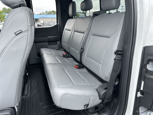 New 2025 Ford F450 XL w/ XL Chrome Package image 15