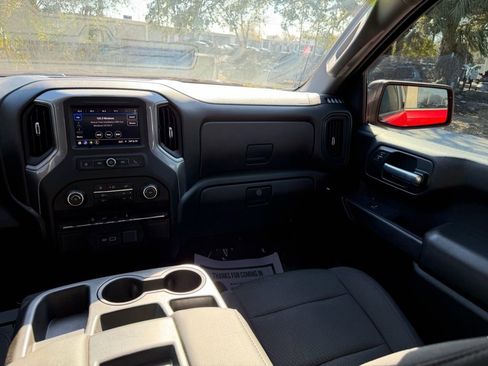 Used 2021 Chevrolet Silverado 1500 Custom Trail Boss image 32