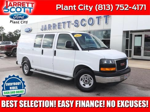 Used 2025 GMC Savana 2500 w/ Driver Convenience Package RWD image 1