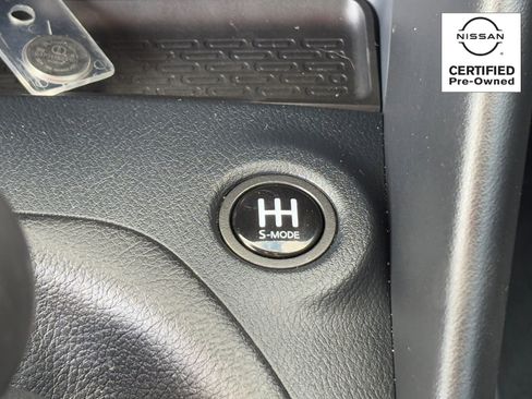 Certified 2024 Nissan Z Performance w/ Floor Mat Package image 26