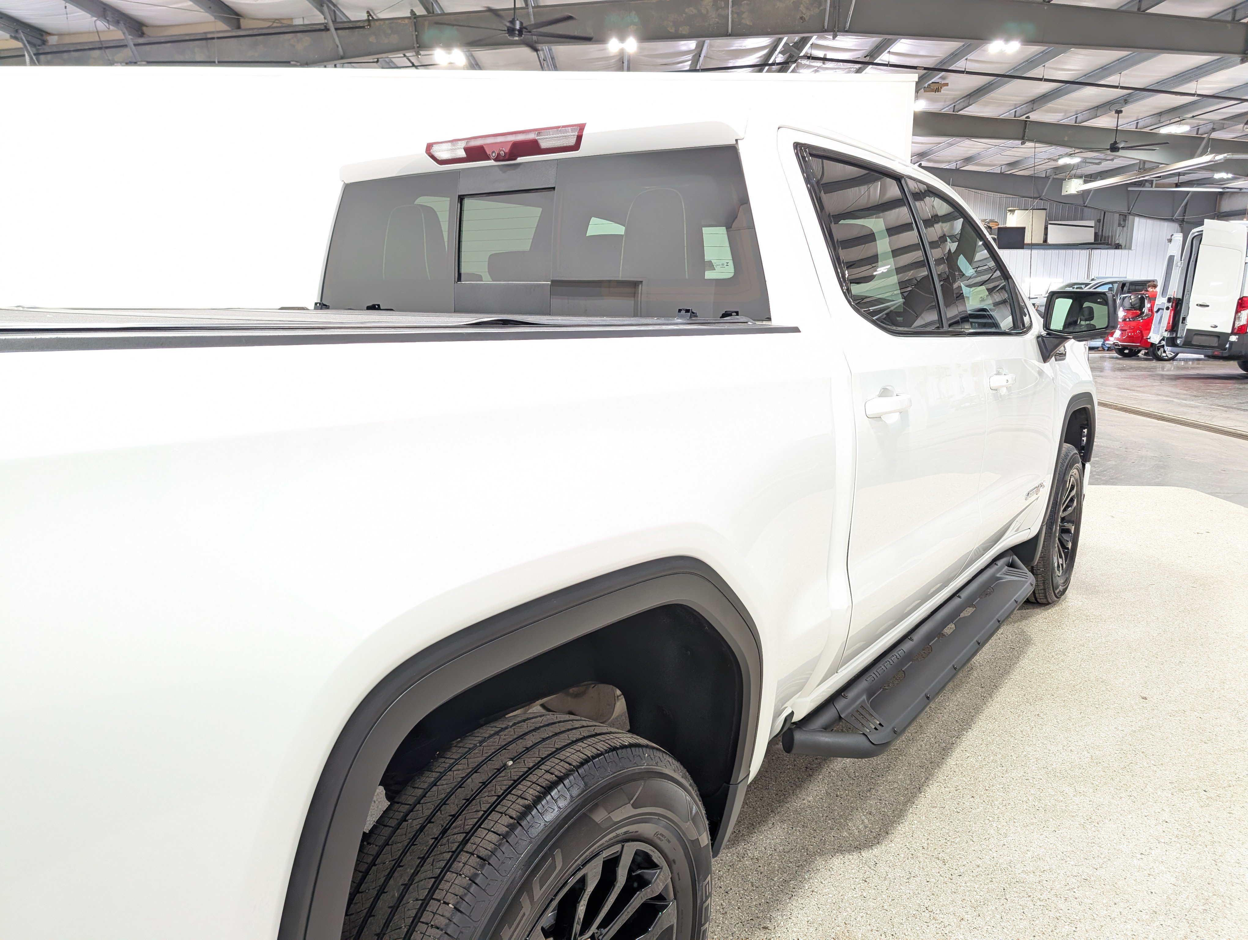 Used 2023 GMC Sierra 1500 AT4X AWD/4WD image 3