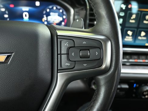 Used 2023 Chevrolet Silverado 1500 LTZ AWD/4WD image 18
