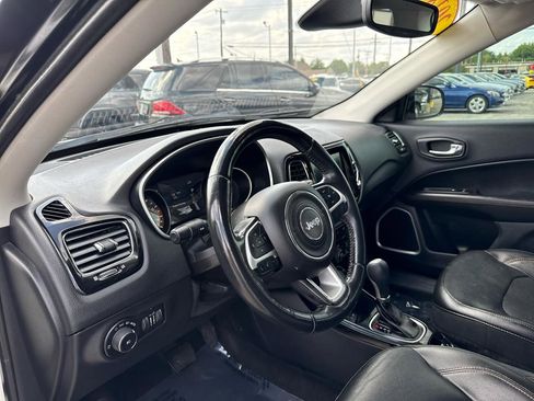 Used 2018 Jeep Compass Limited FWD image 10