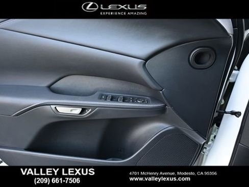 Certified 2023 Lexus RX 350 w/ Accessory Package (Z1) AWD/4WD image 19