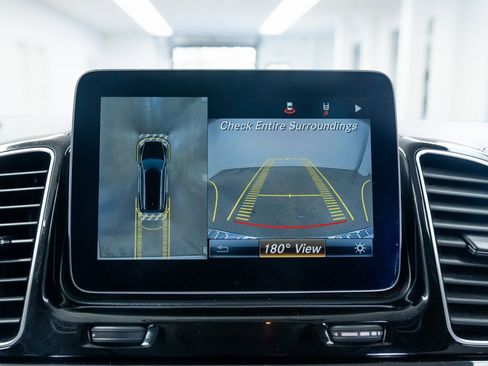 Used 2019 Mercedes-Benz GLS 550 4MATIC image 13