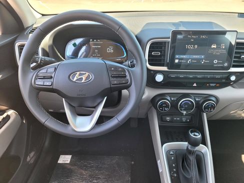 New 2026 Hyundai Venue SEL FWD image 13