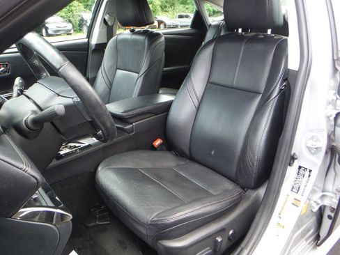 Used 2014 Toyota Avalon XLE FWD image 13