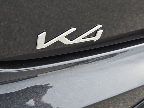 New 2025 Kia K4 GT-Line image 12