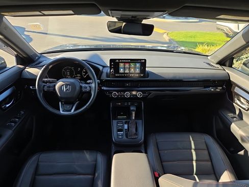 Used 2024 Honda CR-V Sport Touring image 22