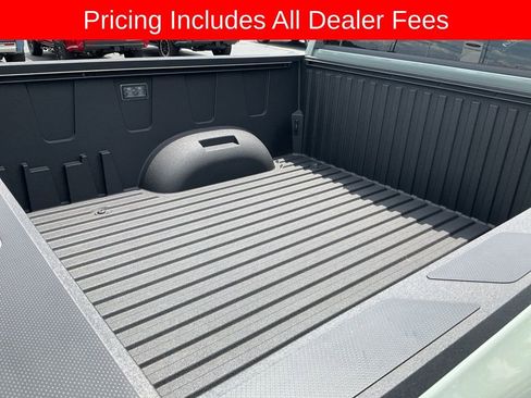 Used 2026 Toyota Tundra SR5 w/ SR5 Premium Package AWD/4WD image 18