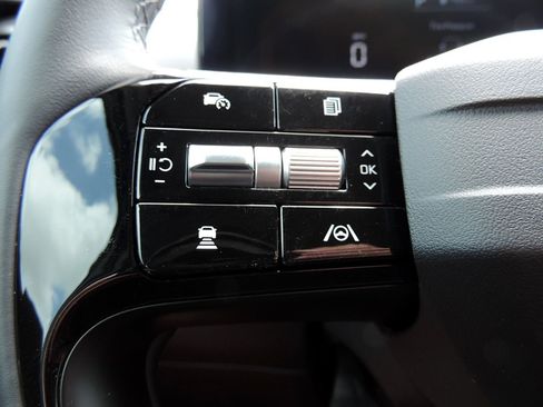 New 2026 Kia Sorento LX FWD image 24