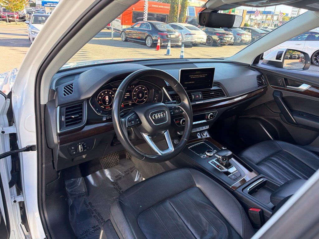 Used 2018 Audi Q5 2.0T Premium Plus w/ Premium Plus Package AWD/4WD image 29