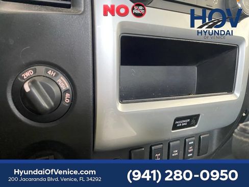 Used 2013 Nissan Titan PRO-4X AWD/4WD image 15