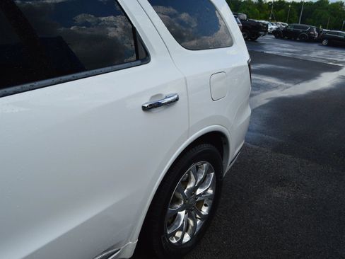 Used 2017 Dodge Durango Citadel w/ Premium Entertainment Group RWD image 4