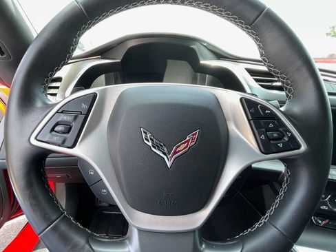 Used 2019 Chevrolet Corvette Stingray Coupe w/ Carbon Flash Badge Package RWD image 16
