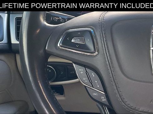 Used 2019 Lincoln MKZ Reserve FWD image 16