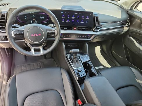 Used 2025 Kia Sportage EX FWD image 15