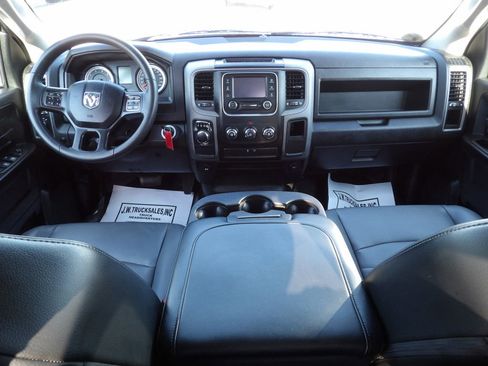 Used 2021 RAM 1500 Tradesman RWD image 32
