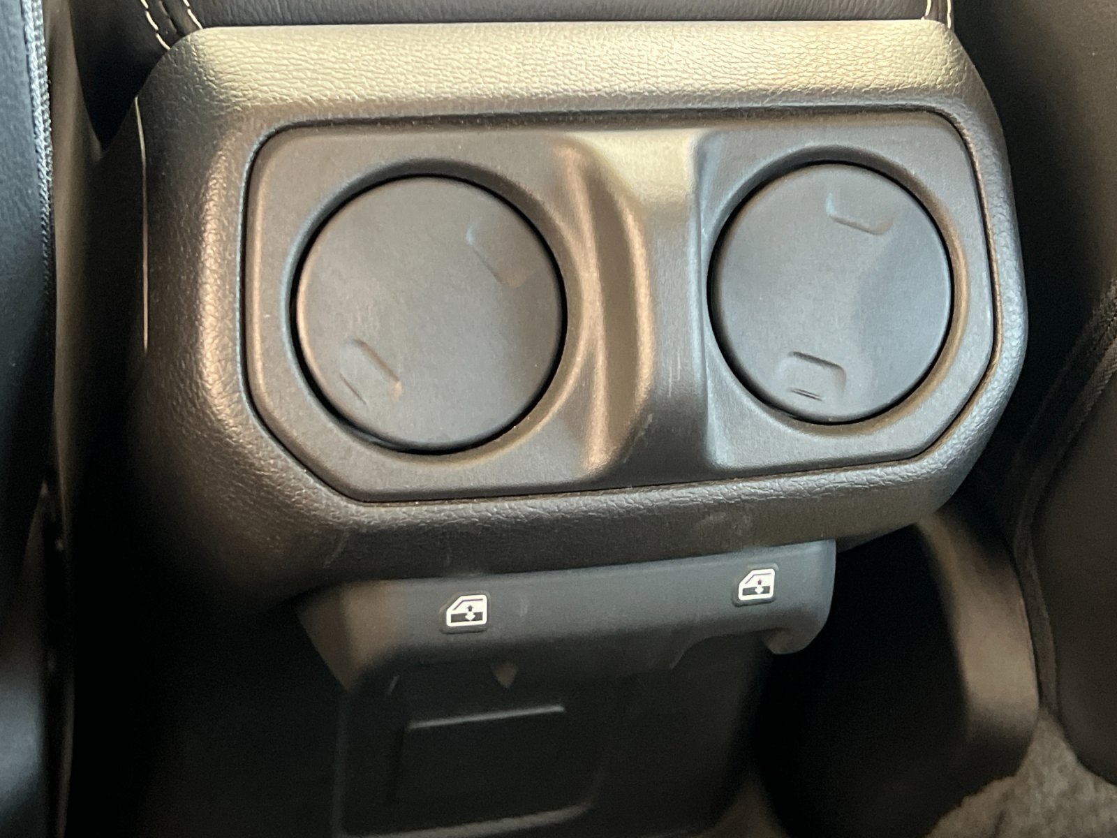 Used 2022 Jeep Gladiator Overland w/ Popular Equipment Package AWD/4WD image 33