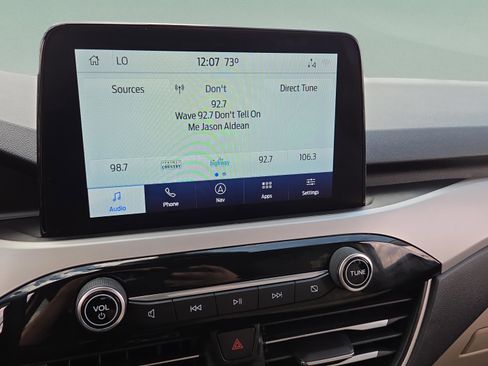 Used 2020 Ford Escape SEL image 34