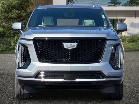 New 2026 Cadillac Escalade ESV Platinum Sport w/ LPO, ONYX Package AWD/4WD image 9
