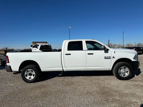 Used 2018 RAM 3500 Tradesman w/ Popular Equipment Group image 12