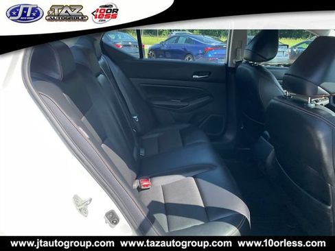 Used 2019 Nissan Altima 2.5 SR w/ SR Premium Package FWD image 15