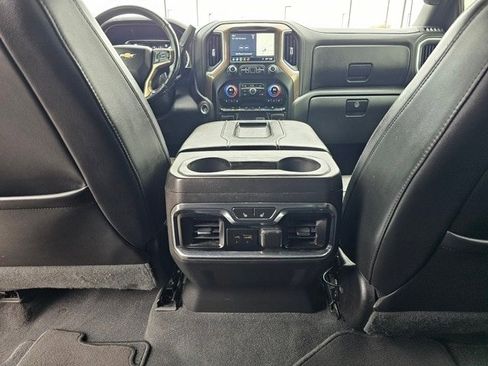 Used 2019 Chevrolet Silverado 1500 High Country image 13