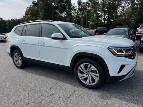 Certified 2023 Volkswagen Atlas SE AWD/4WD image 3