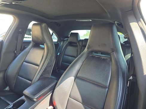 Used 2019 Mercedes-Benz CLA 250 4MATIC image 10