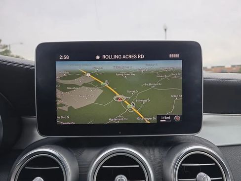 Used 2017 Mercedes-Benz C 300 4MATIC Cabriolet image 23