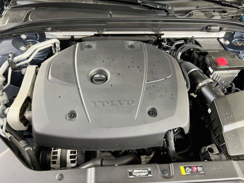 Used 2021 Volvo V60 T5 Cross Country w/ Climate Package AWD/4WD image 31