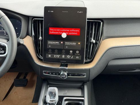 New 2026 Volvo XC60 B5 Plus w/ Protection Package Premier AWD/4WD image 7