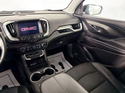 Used 2023 GMC Terrain SLT w/ Infotainment Package II AWD/4WD image 25