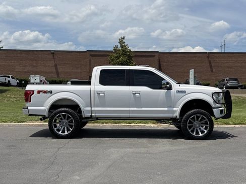 Used 2015 Ford F150 Platinum w/ Equipment Group 701A Luxury AWD/4WD image 6