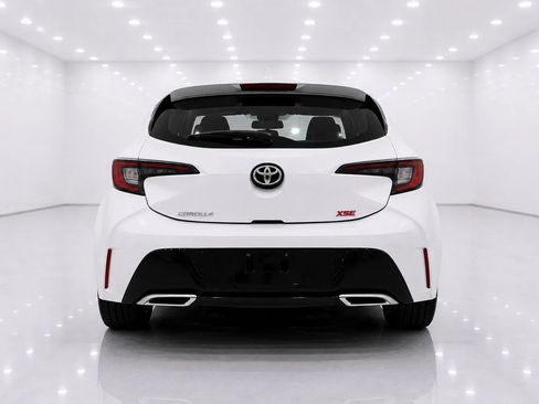 Used 2024 Toyota Corolla XSE FWD image 4