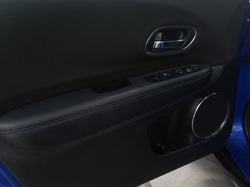 Used 2018 Honda HR-V EX image 22