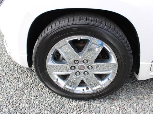 Used 2016 GMC Acadia Denali FWD image 27