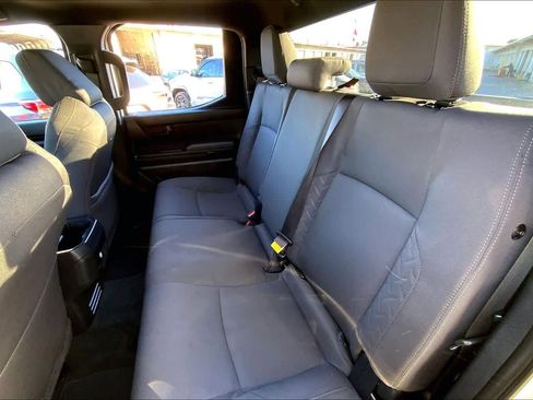 Used 2025 Toyota Tacoma SR5 image 20