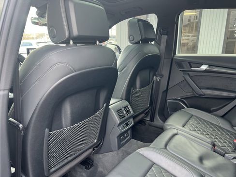 Used 2022 Audi SQ5 Premium Plus image 16