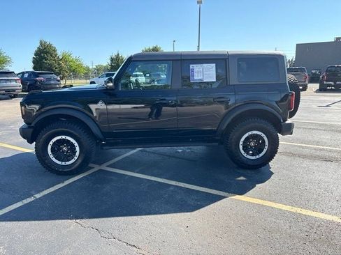 Used 2024 Ford Bronco Outer Banks w/ Sasquatch Package AWD/4WD image 18