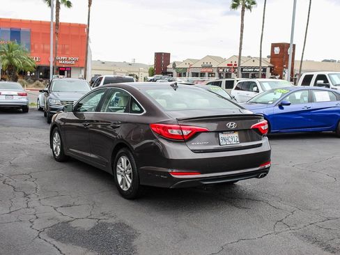 Used 2015 Hyundai Sonata SE image 8