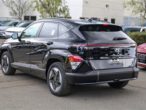 New 2025 Hyundai Kona SEL image 8