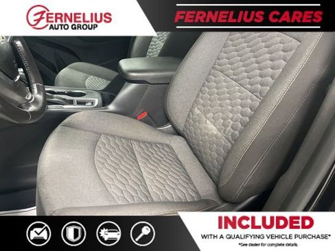 Used 2021 Chevrolet Equinox LT image 37